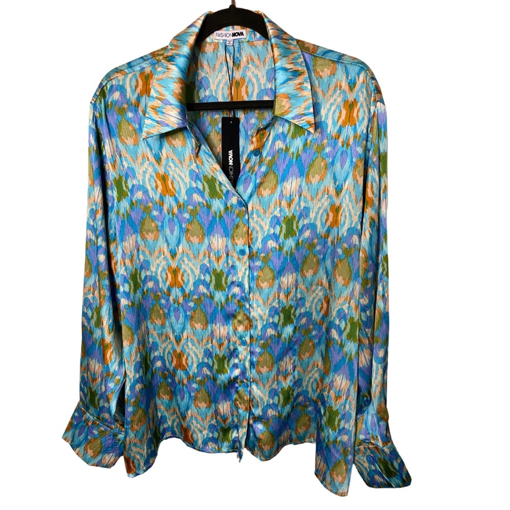 NWT Fashion Nova Top Long Sleeve Button Down Women’s XL